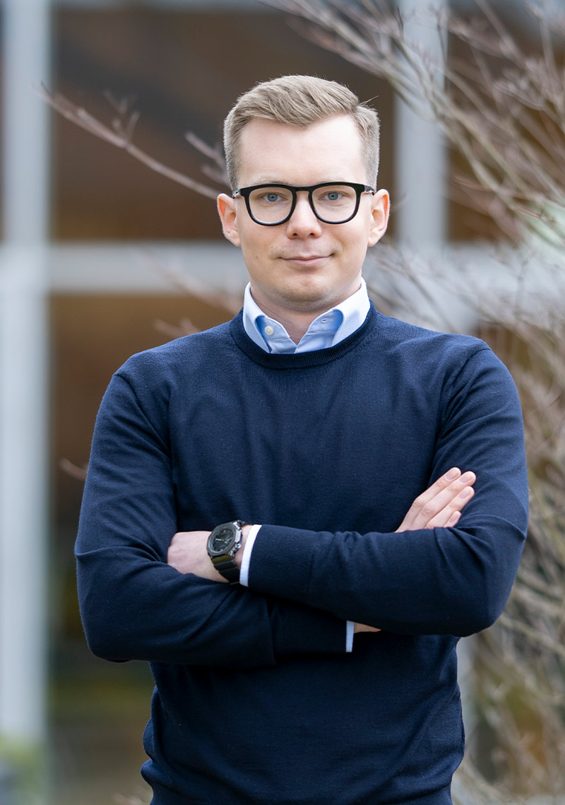 Luis-Lang-Digital-Sales-Manager-2